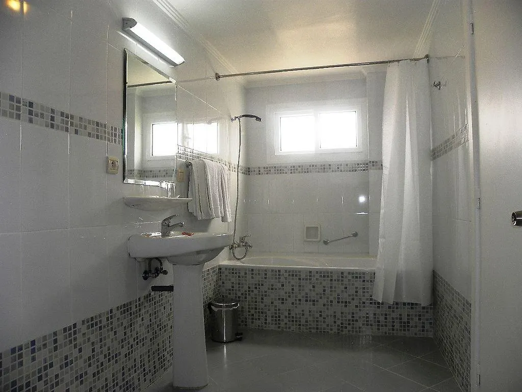 Hotel Aferni أغادير 3*,