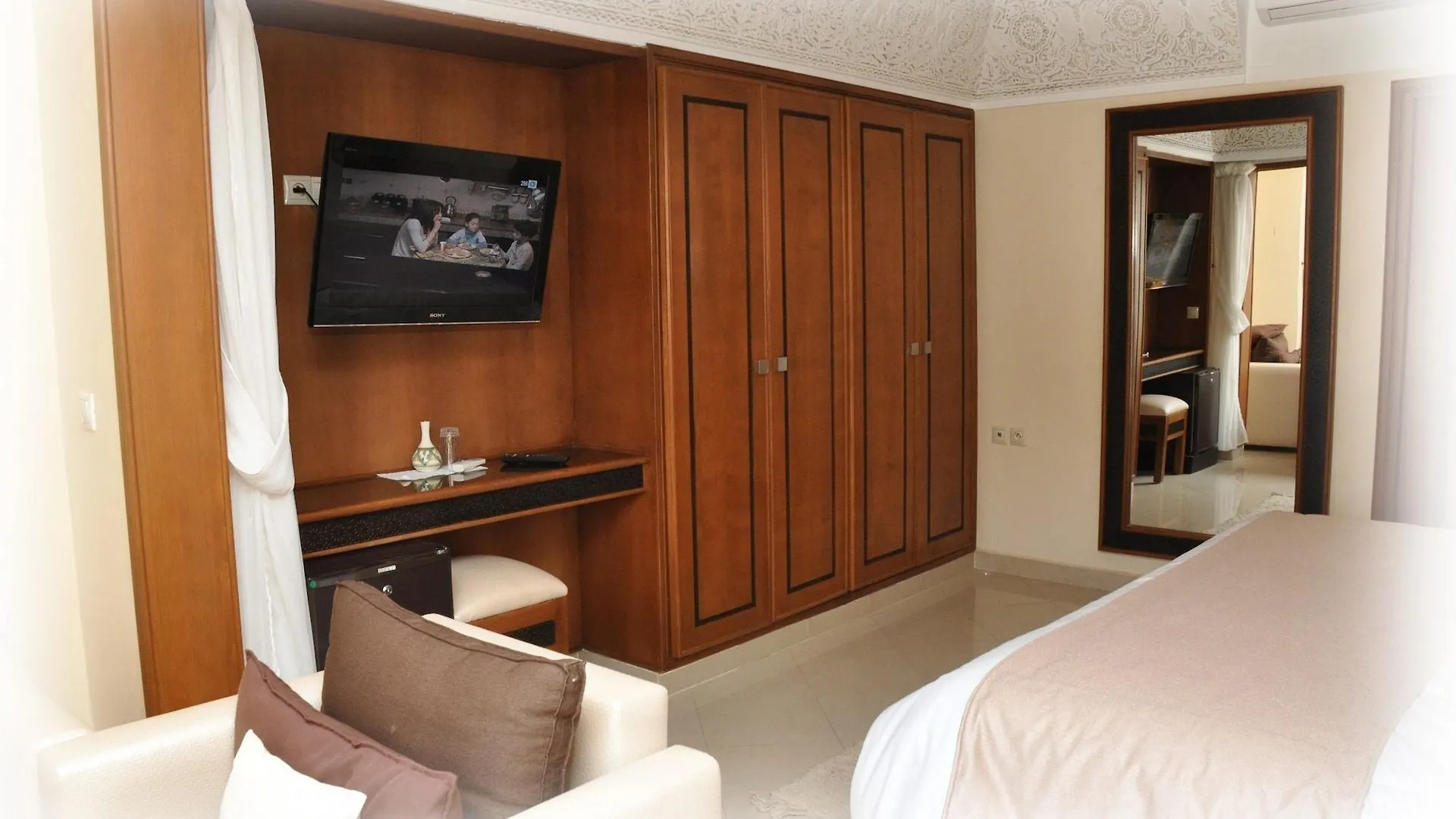 Hotel Aferni أغادير 3*,
